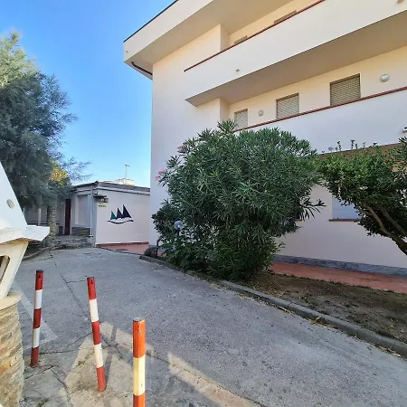 Caravel Appartamentini Holiday home Lido di Camaiore