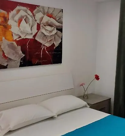 Caravel Appartamentini Lido di Camaiore