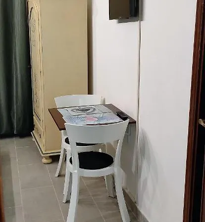 Caravel Appartamentini Casa vacanze Lido di Camaiore