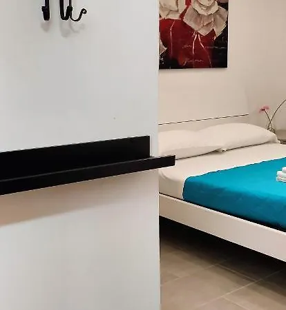 Caravel Appartamentini Casa vacanze Lido di Camaiore